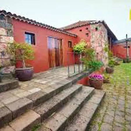 With 3 Bedrooms In Sta Ursula With Wonderful Sea View And Enclosed Garden 5 Km From The Beach Feriehus *